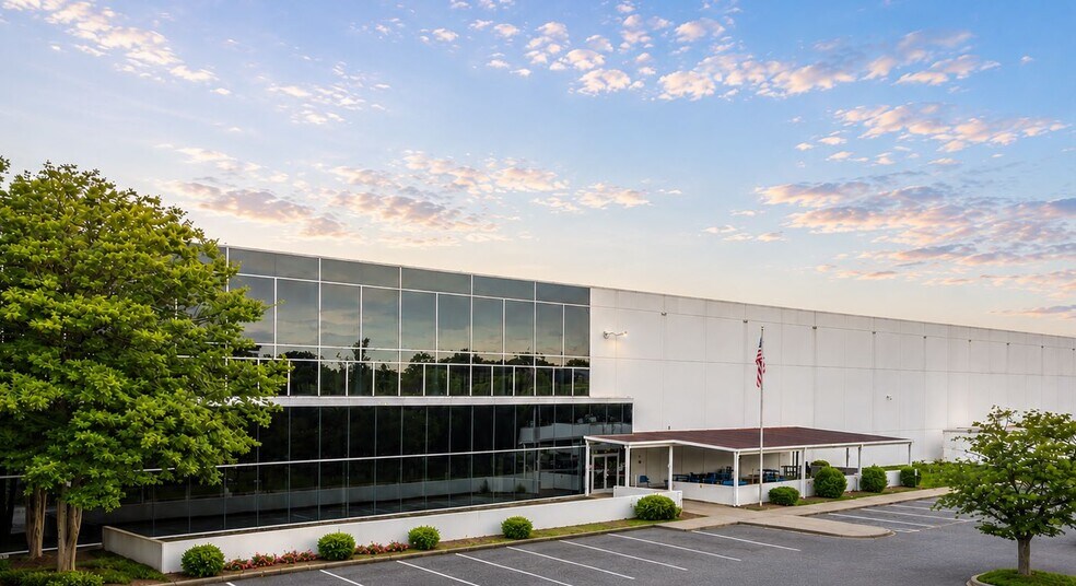 Primary Photo Of 351-355 Crestmont Dr, Fort Mill Warehouse For Lease