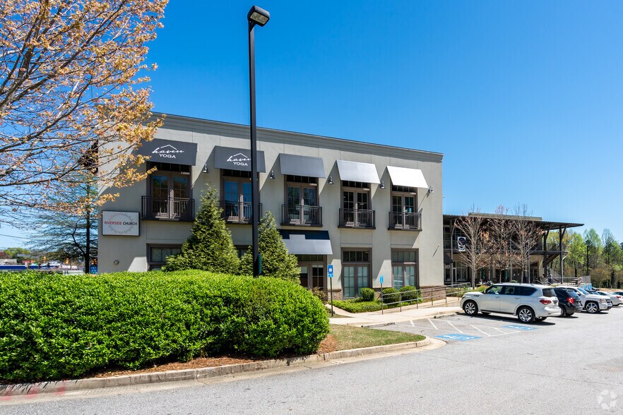 More Photos Of 2011 Bolton Rd, Atlanta Storefront Retail Office For Lease
