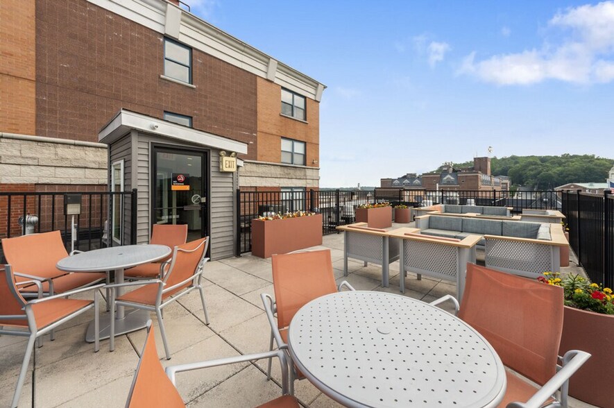 More Photos Of 30 Cattano Ave, Morristown Apartments For Lease
