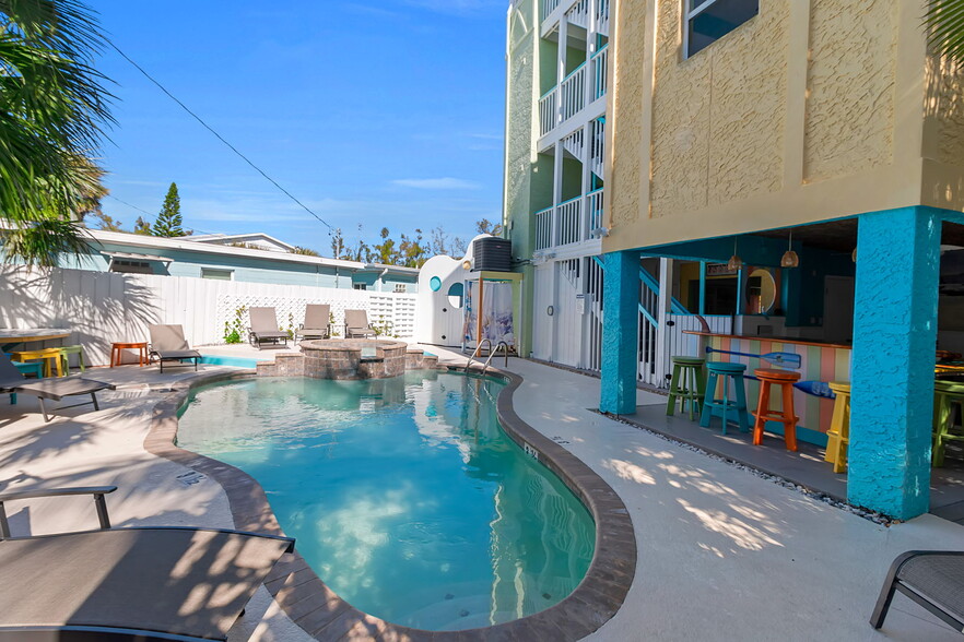 More Photos Of 5322 CALLE DE LA SIESTA, Sarasota Hospitality For Sale