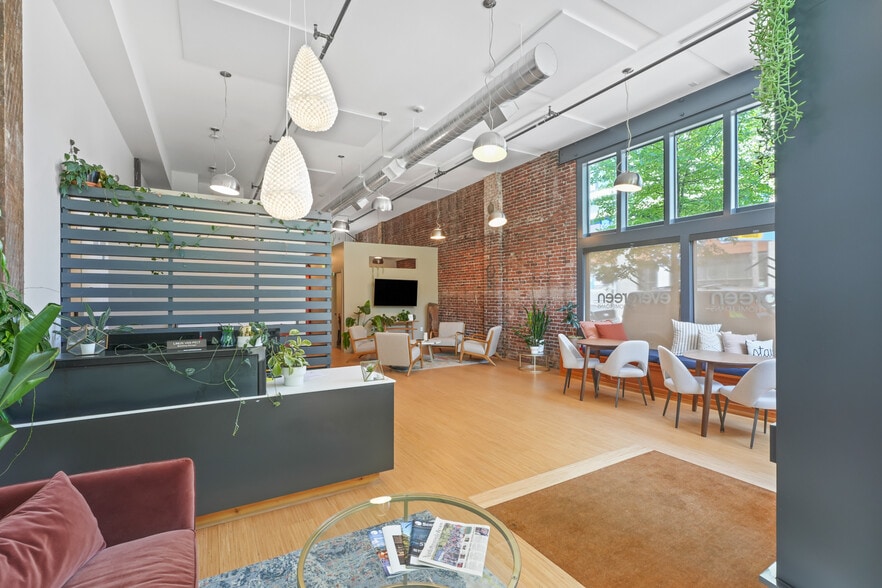 More Photos Of 3037-3041 N Williams Ave, Portland Apartments For Lease