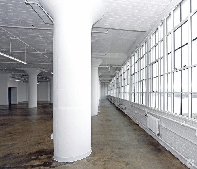 Photo of 12nd Floor Ste 1227