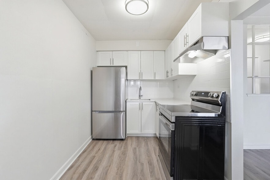 More Photos Of 1254 Fennell Ave E, Hamilton Apartments For Sale