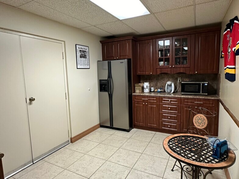 More Photos Of S Andrews Ave, Pompano Beach Manufacturing For Sale