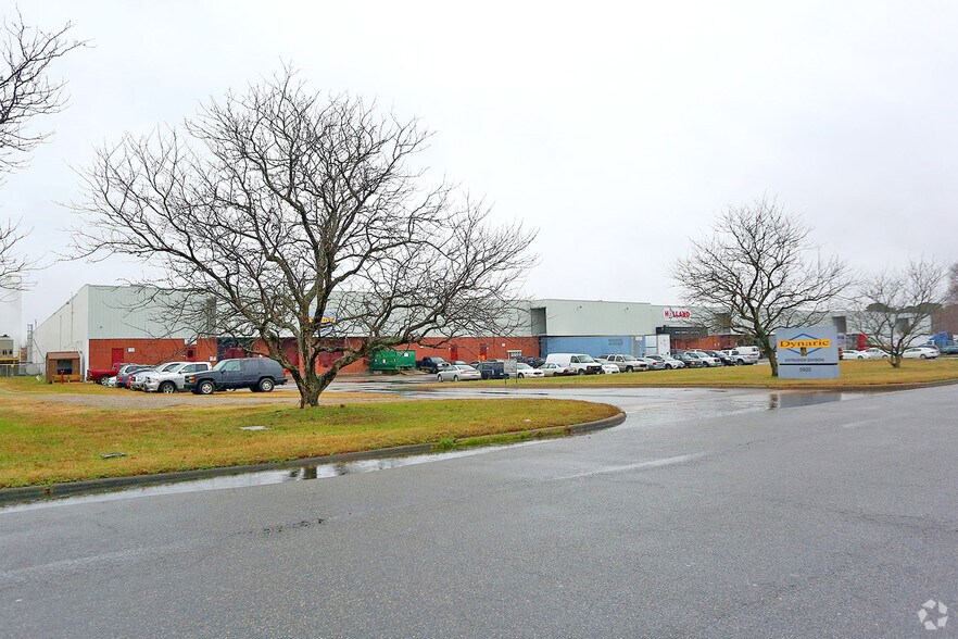 More Photos Of 5935-5939 Thurston Ave, Virginia Beach Manufacturing For Lease