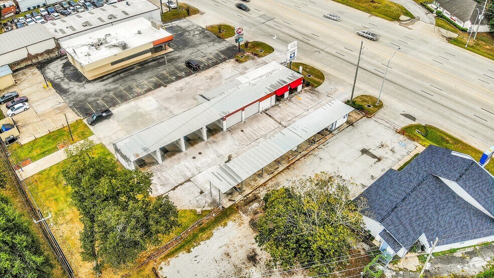 More Photos Of 2007 FM 1960 Rd, Houston Auto Repair For Sale