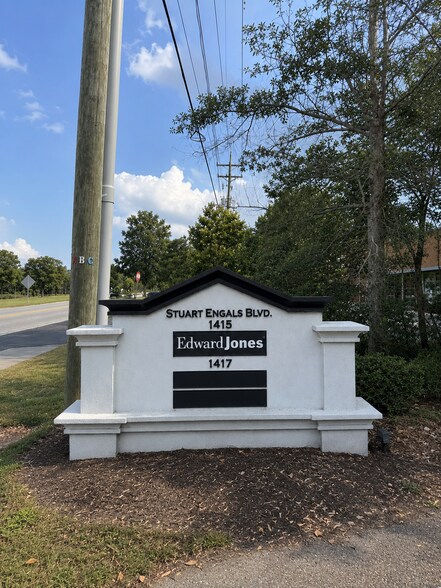 More Photos Of 1417 Stuart Engals Blvd, Mount Pleasant Medical For Lease