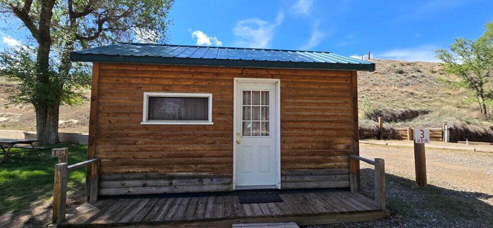 More Photos Of 204 US Highway 20 S, Thermopolis Manufactured Housing Mobile Home Park For Sale