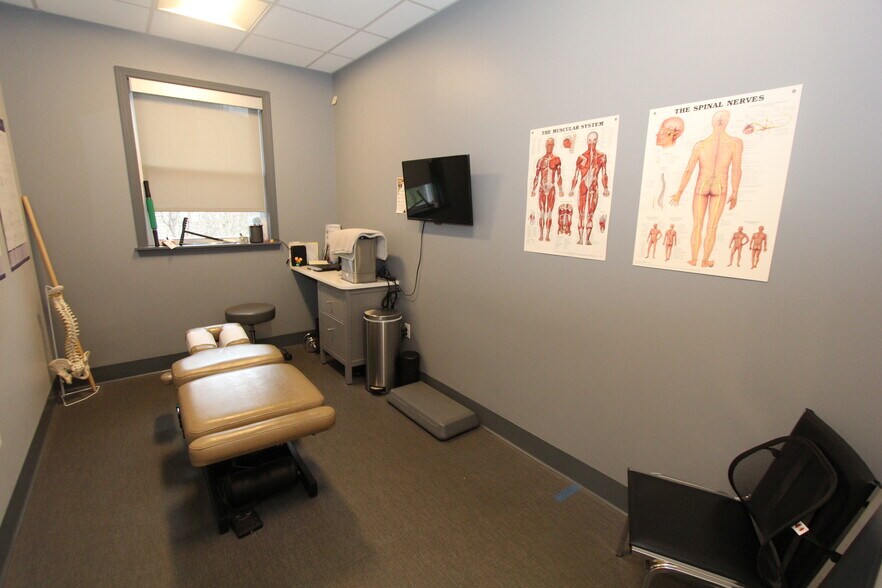 More Photos Of 1225 Atlantic Ave, Rochester Office For Lease