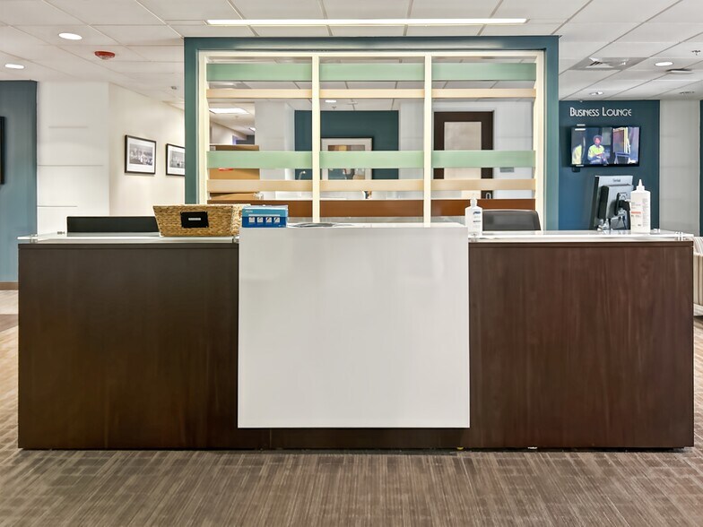 More Photos Of 1545 Crossways Blvd, Chesapeake Coworking Space