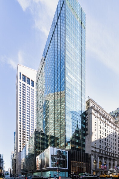 Primary Photo Of 717 Fifth Ave, New York Coworking Space