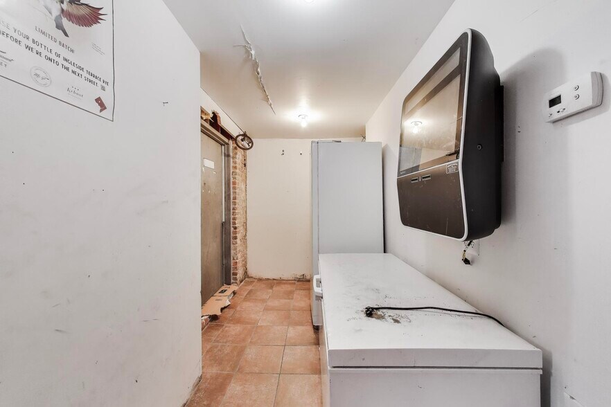 More Photos Of 3224-3226 11th St NW, Washington Storefront For Lease