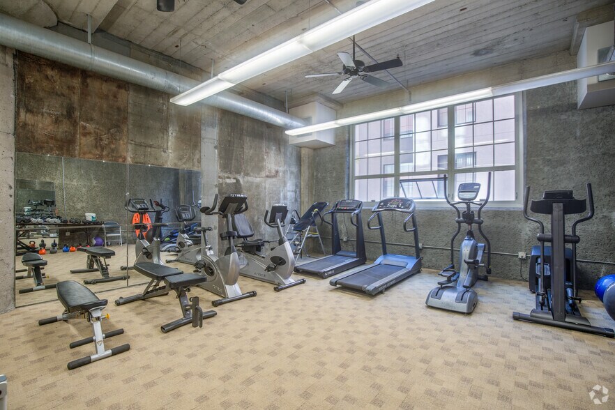 More Photos Of 201 4th St, Oakland Office Residential For Lease