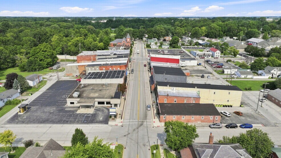 More Photos Of 197 E Morse St, Markle Office For Sale