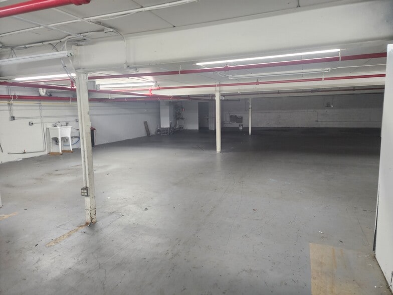 More Photos Of 1490 S Highway 17-92, Longwood Freestanding For Lease