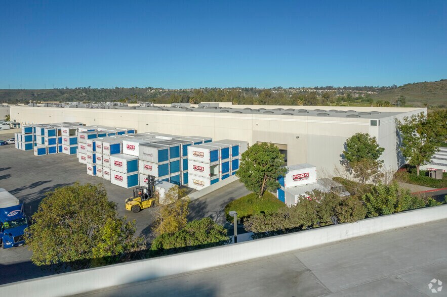 More Photos Of 7385 Mission Gorge Rd, San Diego Warehouse For Lease