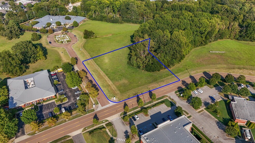 More Photos Of Market Center Dr @ Commerce Dr, Collierville Land For Sale
