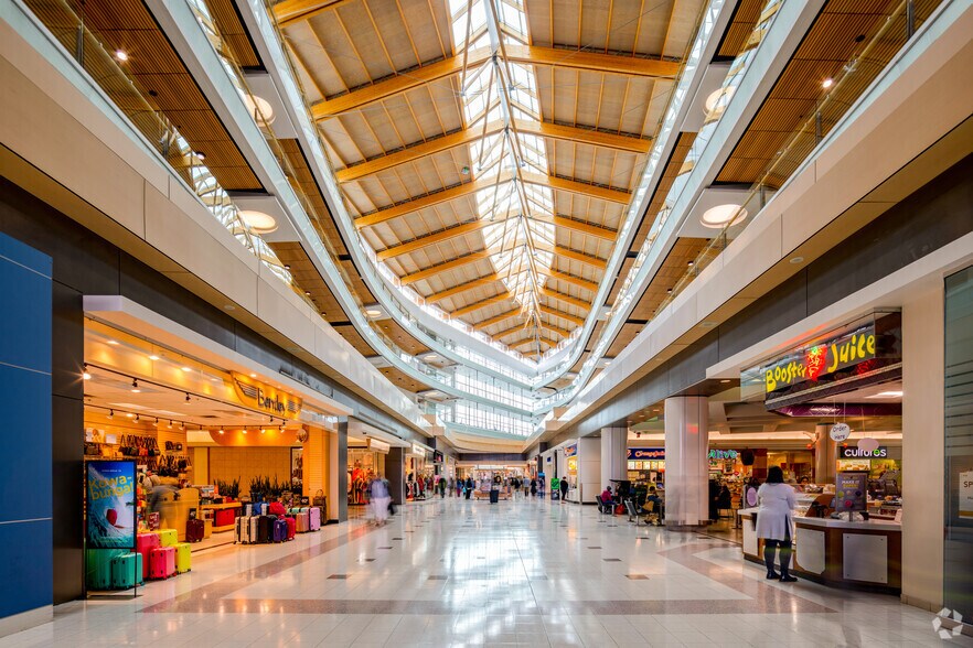 More Photos Of 10153 King George Blvd, Surrey Unknown For Lease