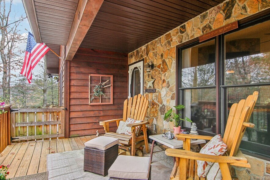 More Photos Of 354 Ivy Ridge Cir, Sylva Specialty For Sale