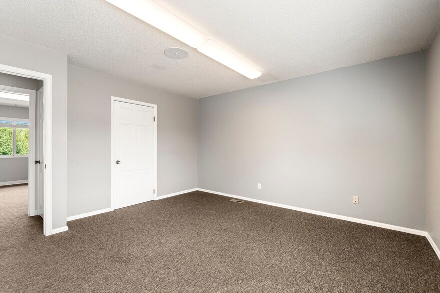 More Photos Of 4390 N Academy Blvd, Colorado Springs Medical For Lease