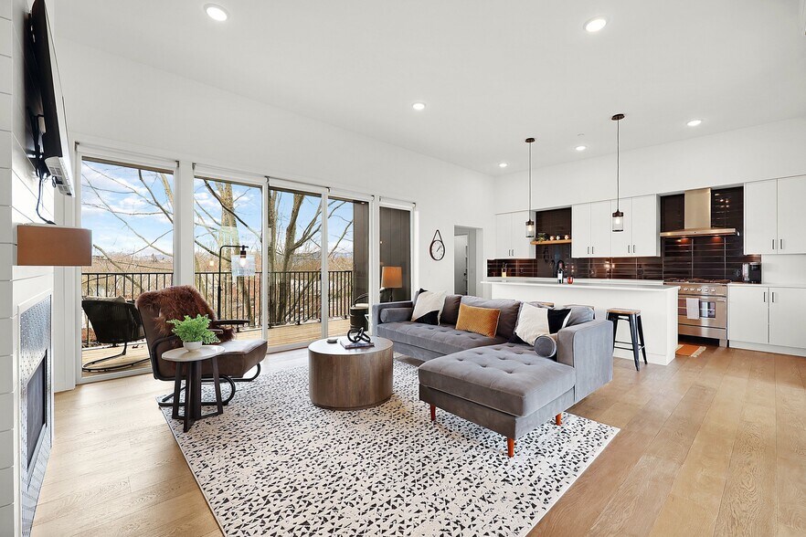 More Photos Of 1375 N Wygant ST, Portland Apartments For Sale