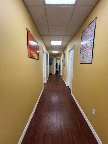 More Photos Of 16606 N Dale Mabry Hwy, Tampa Medical For Sale