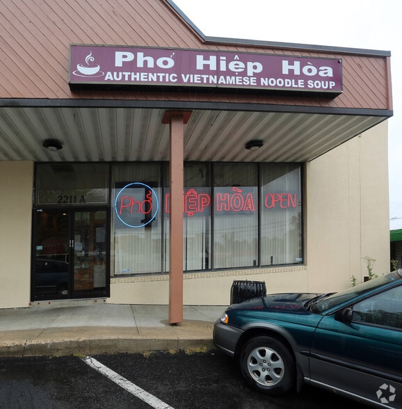 More Photos Of 2211-2321 University Blvd, Silver Spring Unknown For Lease