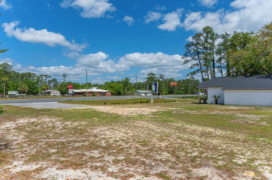 More Photos Of 17457 US-331, Freeport Specialty For Sale