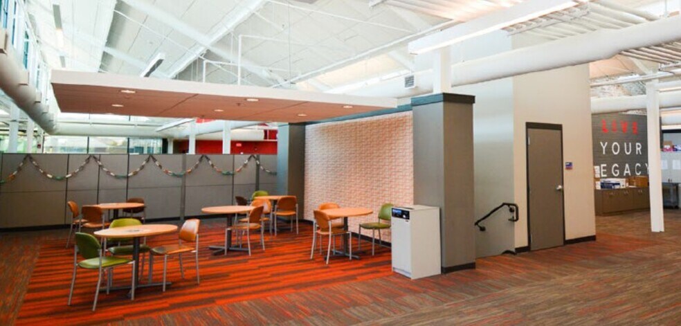 More Photos Of 26 N Cedar St, Lititz Medical For Lease