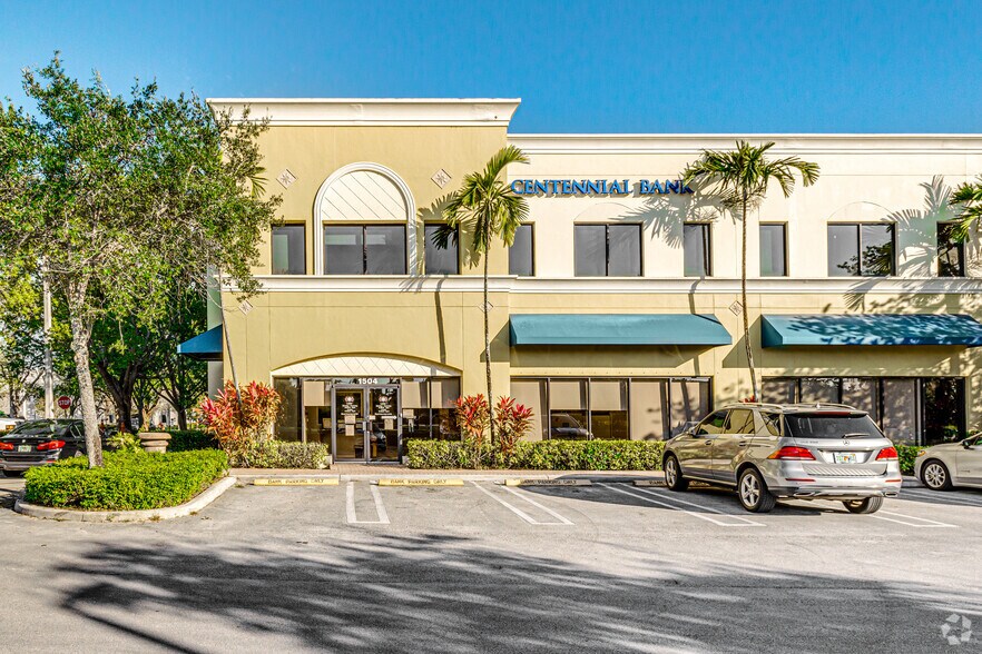 More Photos Of 1500-1548 Weston Rd, Weston Office For Lease