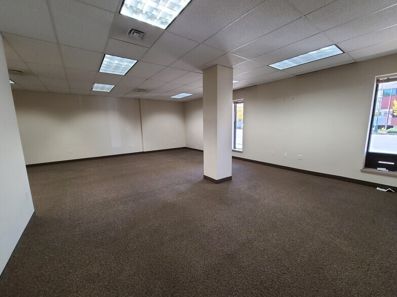 More Photos Of 544 Ferry St SE, Salem Office For Lease