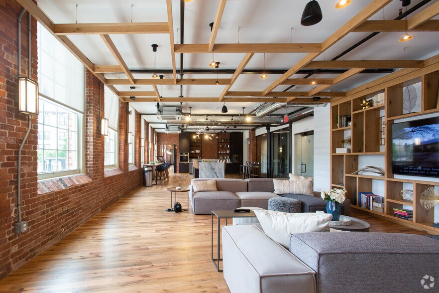 More Photos Of 165 Thorndike St, Lowell Apartments For Sale