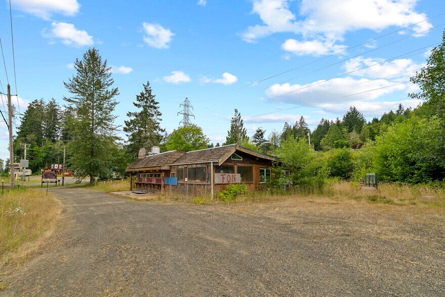 Primary Photo Of 21391 N US Highway 101, Shelton General Retail For Sale