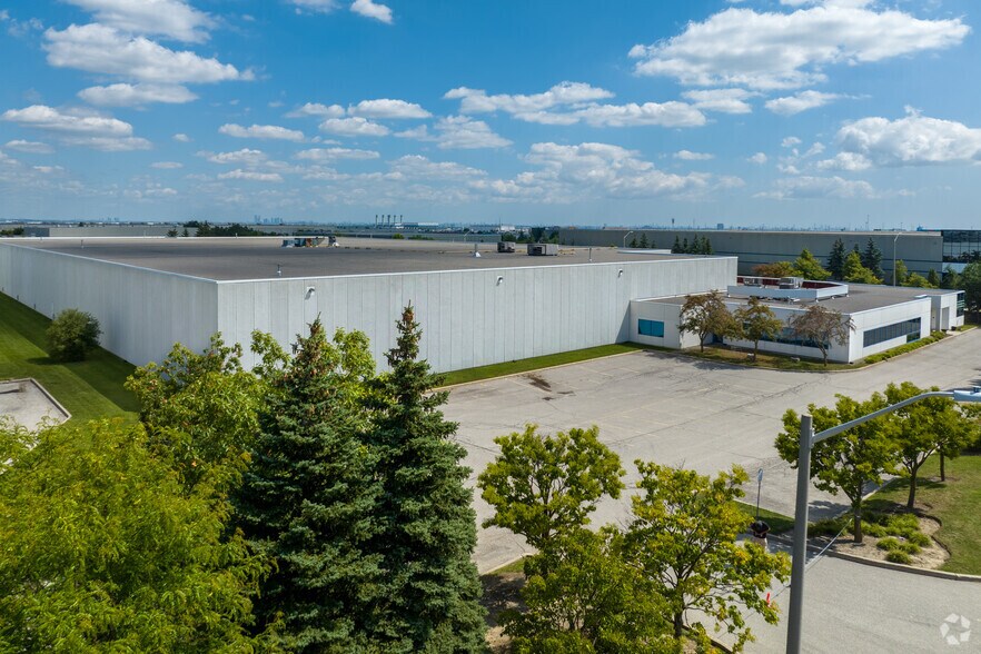 More Photos Of 35 Precidio Ct, Brampton Warehouse For Sale