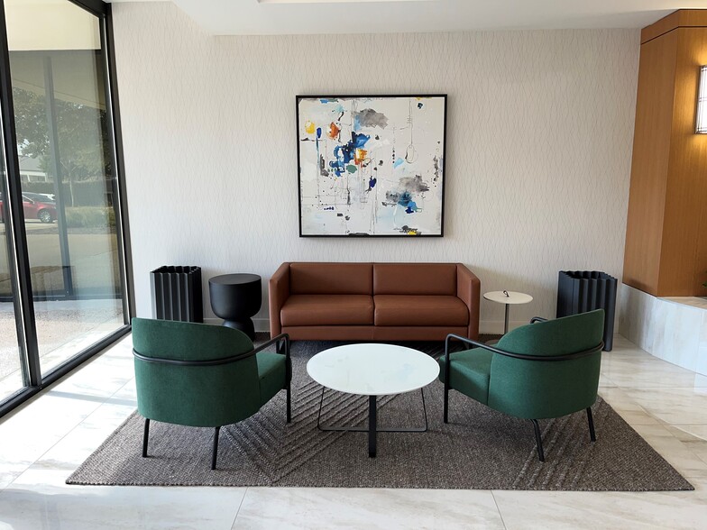 More Photos Of 1212 Corporate Dr, Irving Office For Lease
