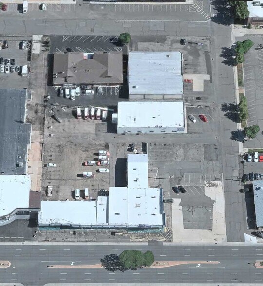 More Photos Of 7833 W Colfax Ave, Lakewood Auto Dealership For Lease