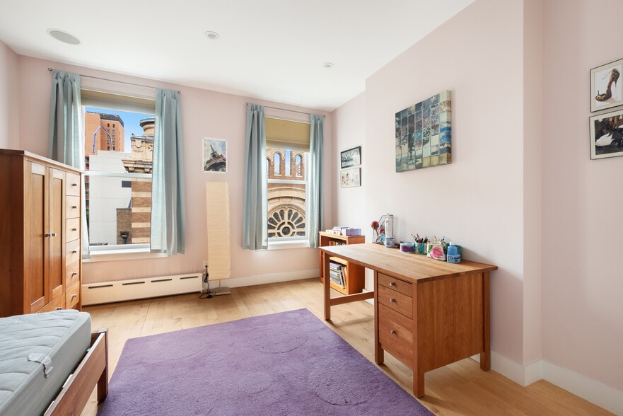 More Photos Of 210 W 82nd St, New York Apartments For Sale