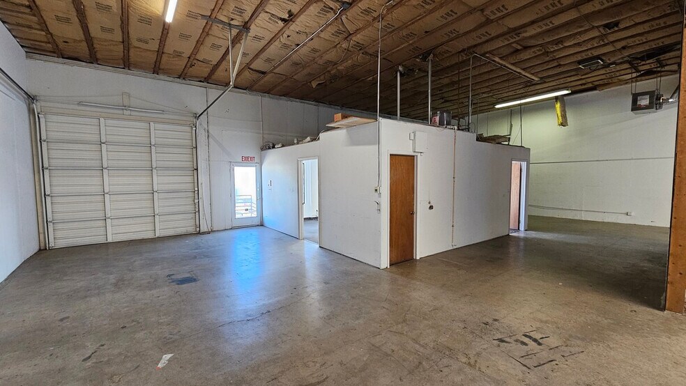 More Photos Of 12100 W 52nd Ave, Wheat Ridge Warehouse For Lease
