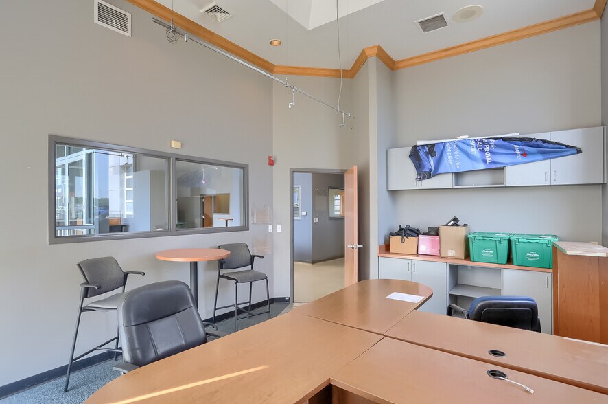 More Photos Of 3 Superior Way, Uniontown Auto Dealership For Sale