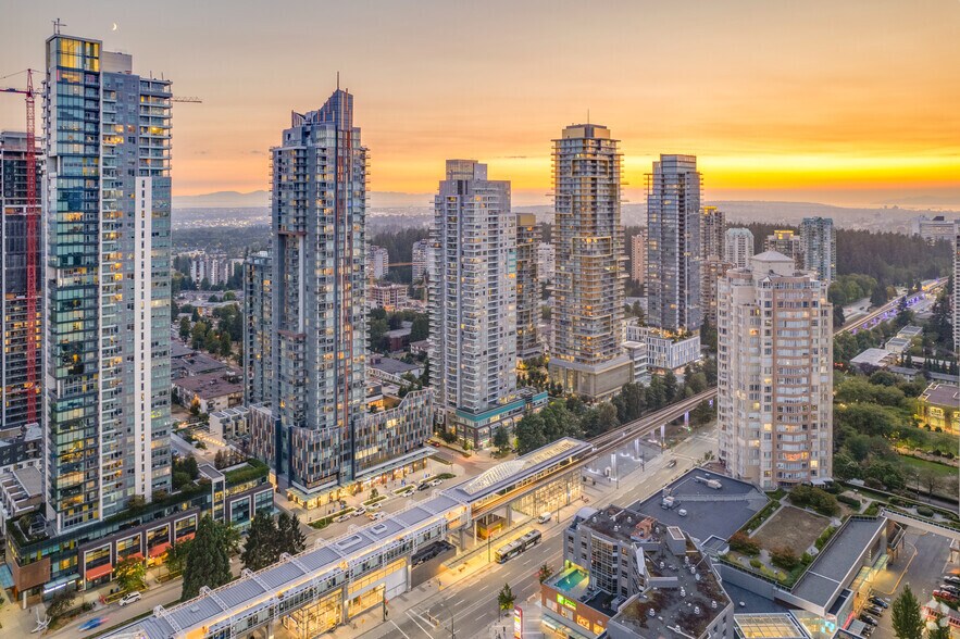 More Photos Of 6060 Silver Dr, Burnaby Office Residential For Lease