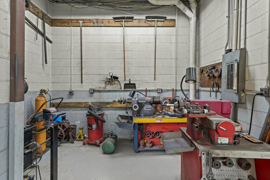 More Photos Of , Raleigh General Retail For Sale