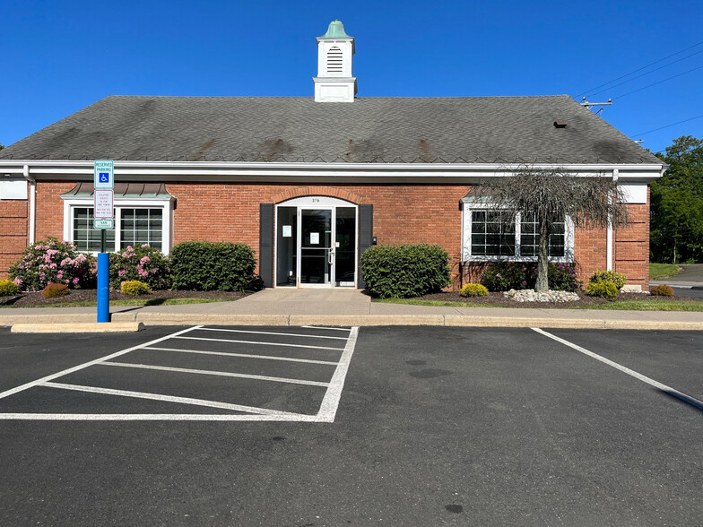 Primary Photo Of 376 Main St, Durham Bank For Lease