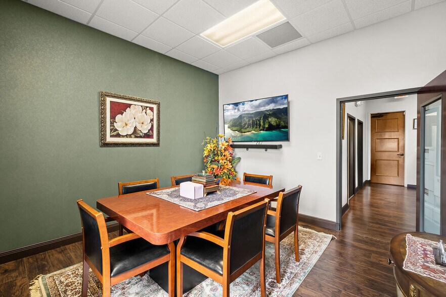 More Photos Of 6996 Piazza Grande Ave, Orlando Office For Sale