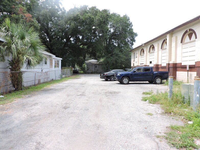 More Photos Of 1426 Kings Rd, Jacksonville Specialty For Sale