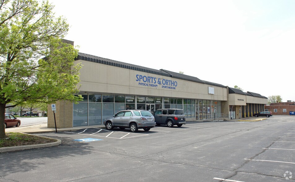 More Photos Of 9601-9609 Southwest Hwy, Oak Lawn Unknown For Lease