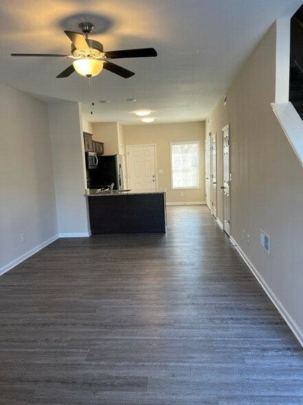 More Photos Of 162 Jack Miller Blvd, Clarksville Apartments For Sale