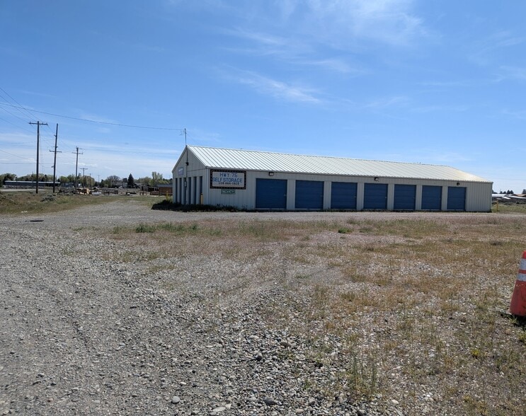 More Photos Of 55 75 hwy, Shoshone Specialty For Sale