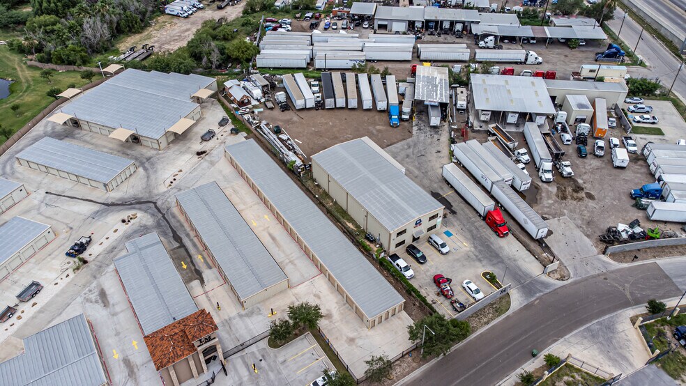 More Photos Of 7416 El Dorado Ct, Laredo Service For Sale