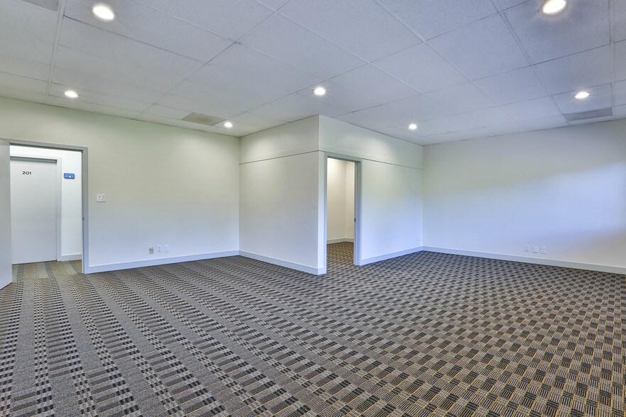 More Photos Of 1038 Leigh Ave, San Jose Medical For Lease
