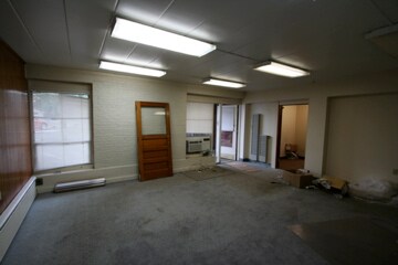 More Photos Of 937 Beaver Grade Rd, Coraopolis Office For Lease